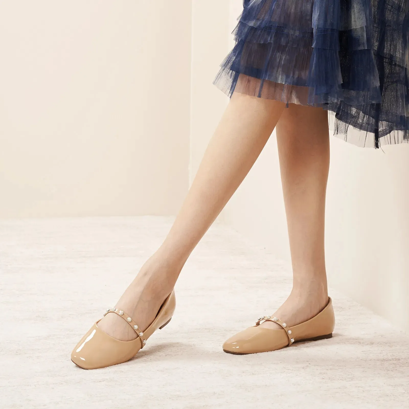 Patent Pearl-Strap Mary Jane (Clara) Beige
