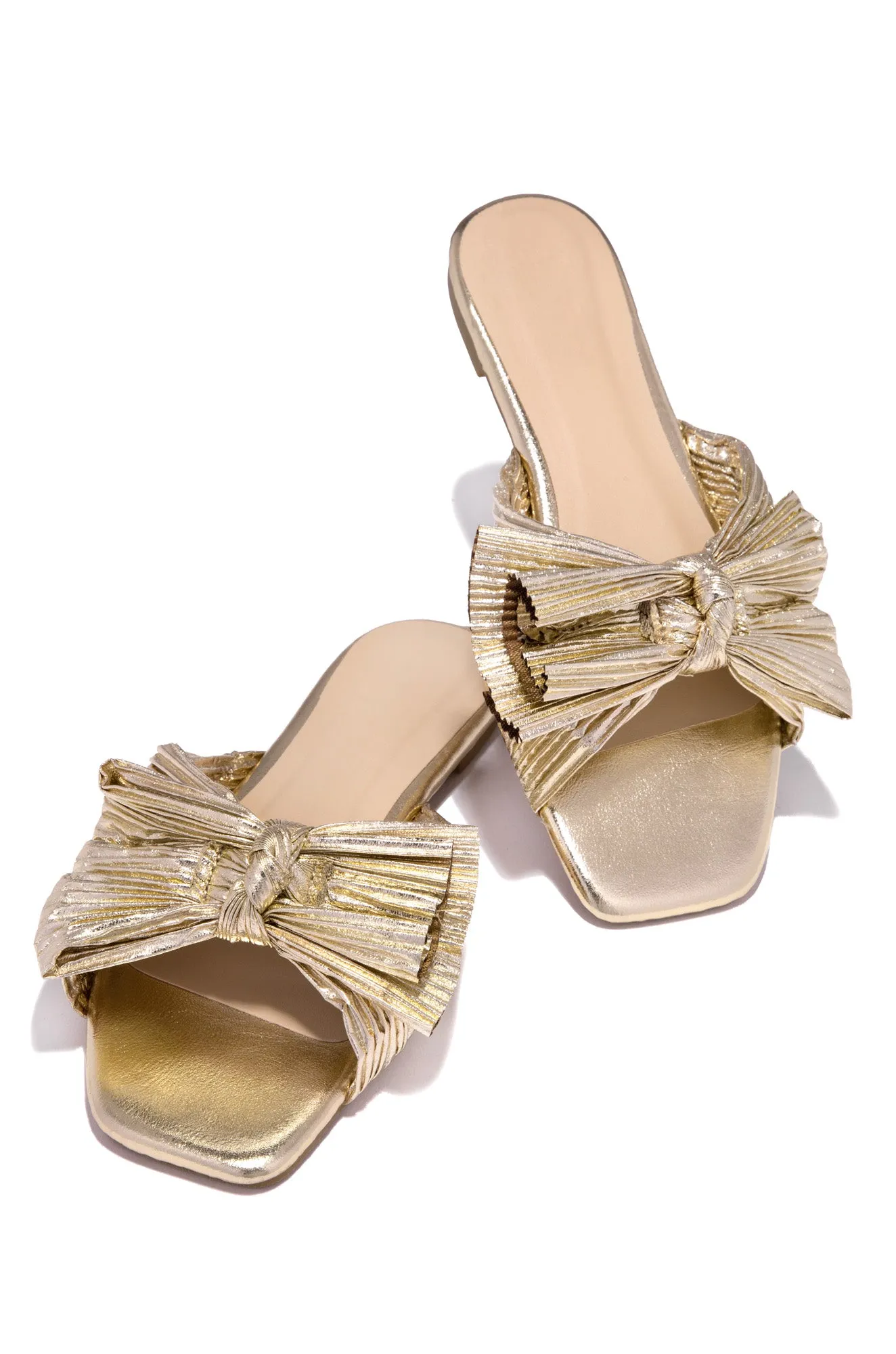 Stacey Bow Tie Slip On Sandals - Silver