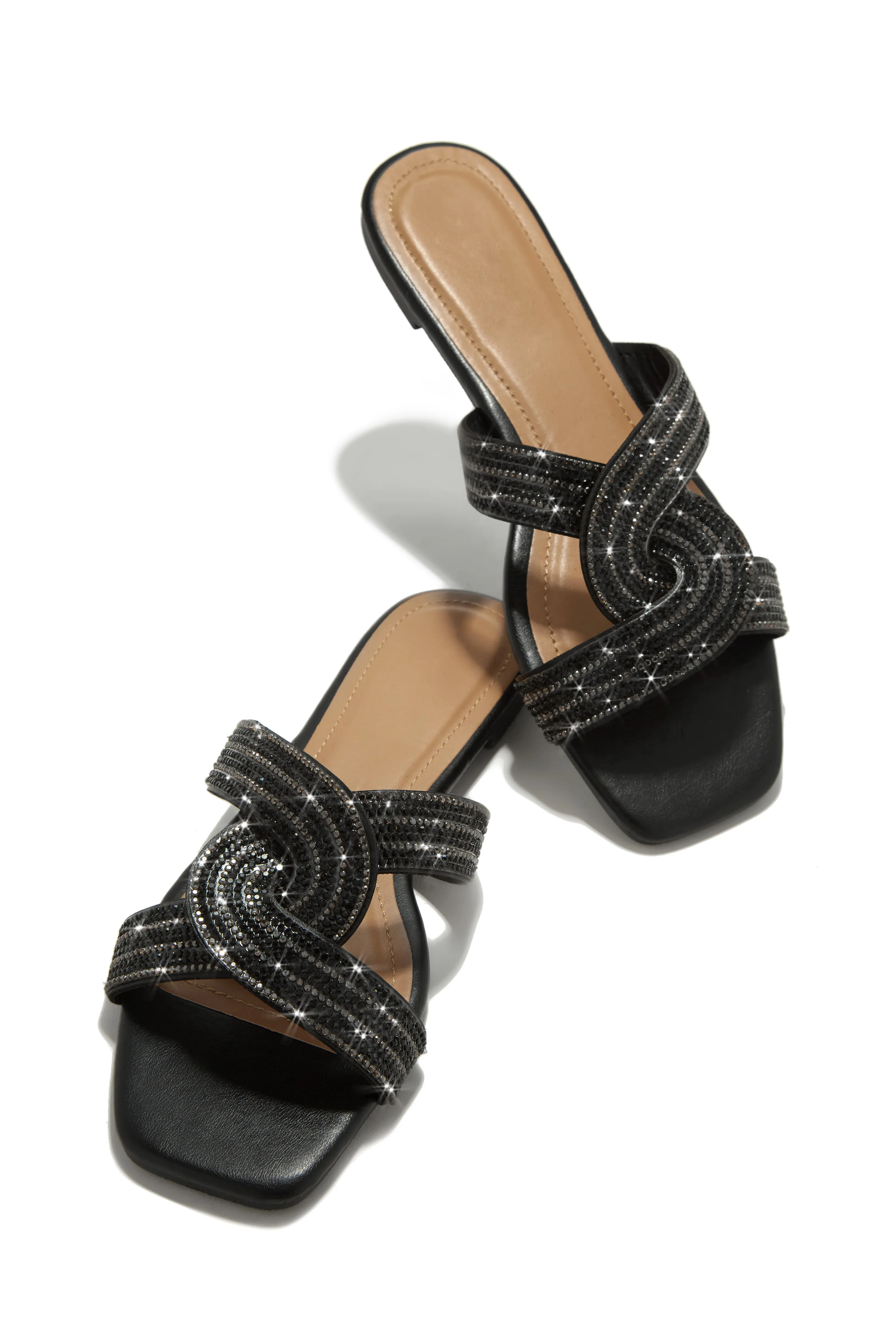 Weekend Ready Embellished Slip On Sandals - Silver