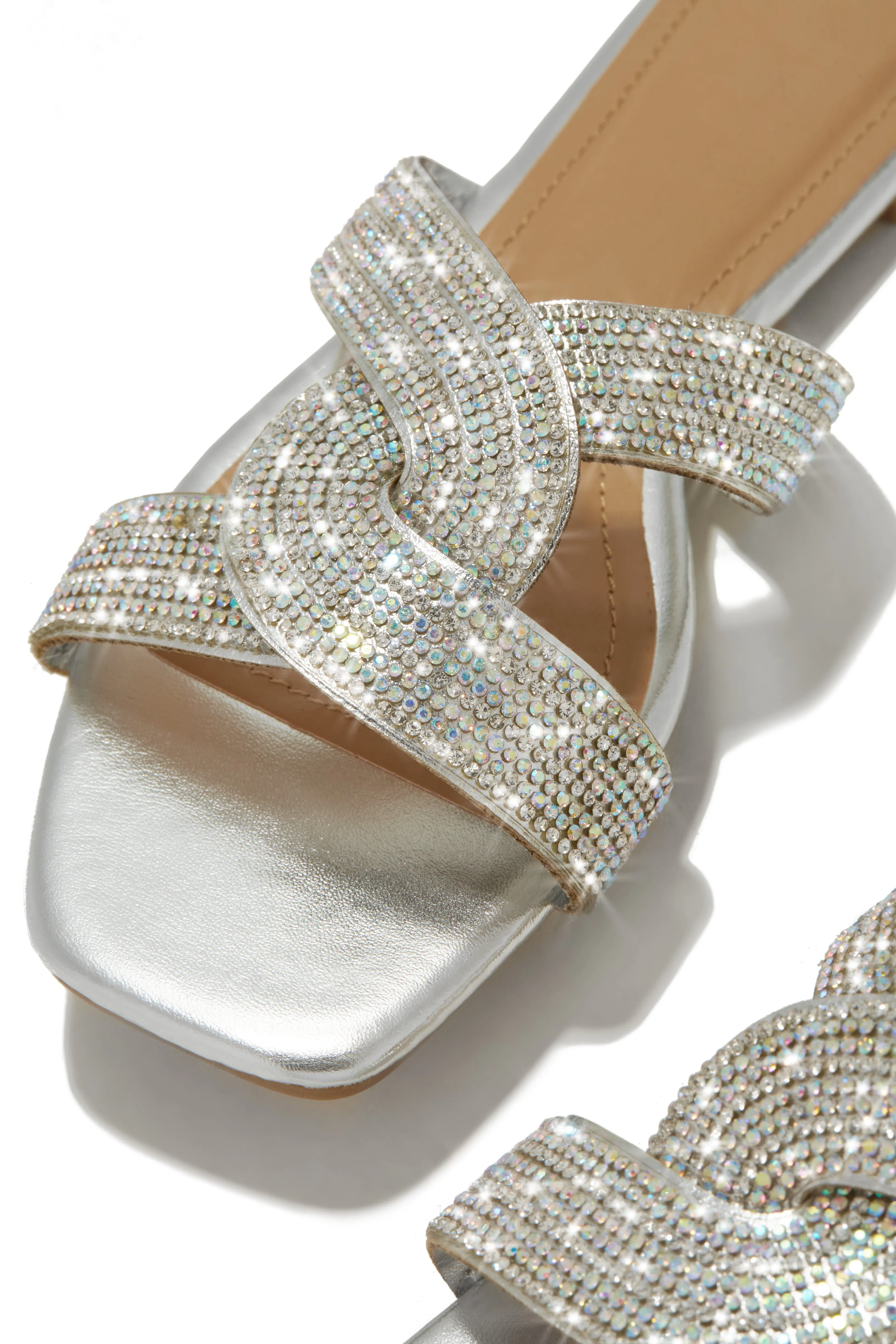 Weekend Ready Embellished Slip On Sandals - Silver