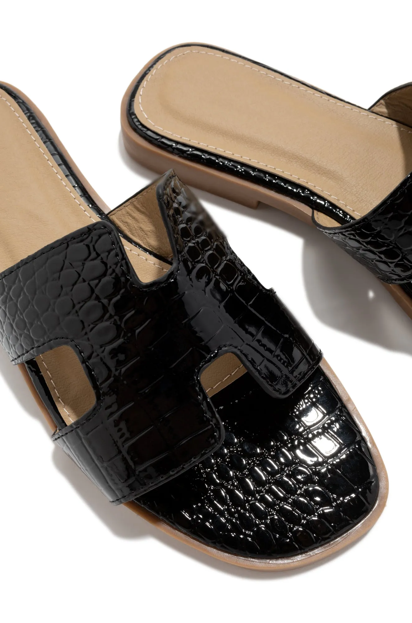 Yacht Club Slip On Sandals - Black
